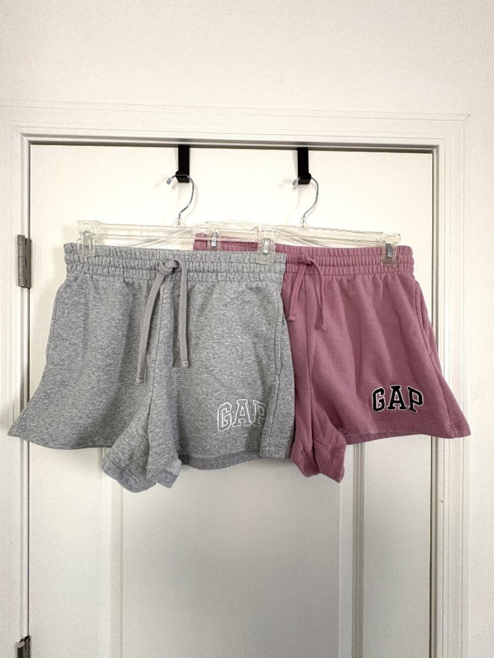 Gap Logo Heritage Shorts 2 PC Fleece Drawstring Gray & Mauve Pink Size Medium